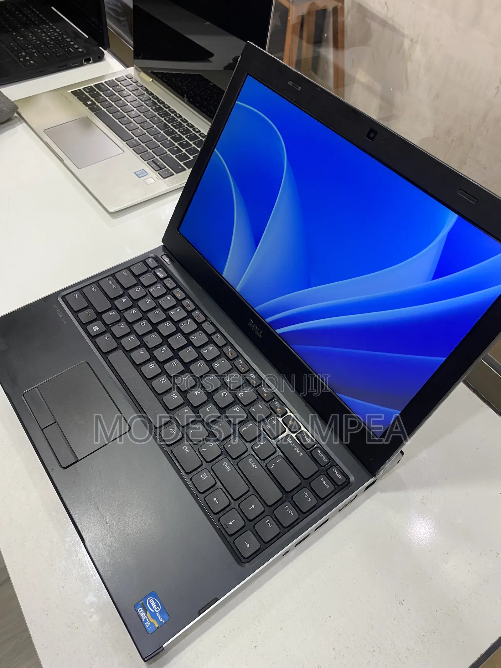 Laptop Dell Latitude 3330 4GB Intel Core i5 HDD 500GB