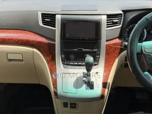 Toyota Alphard 2010 White