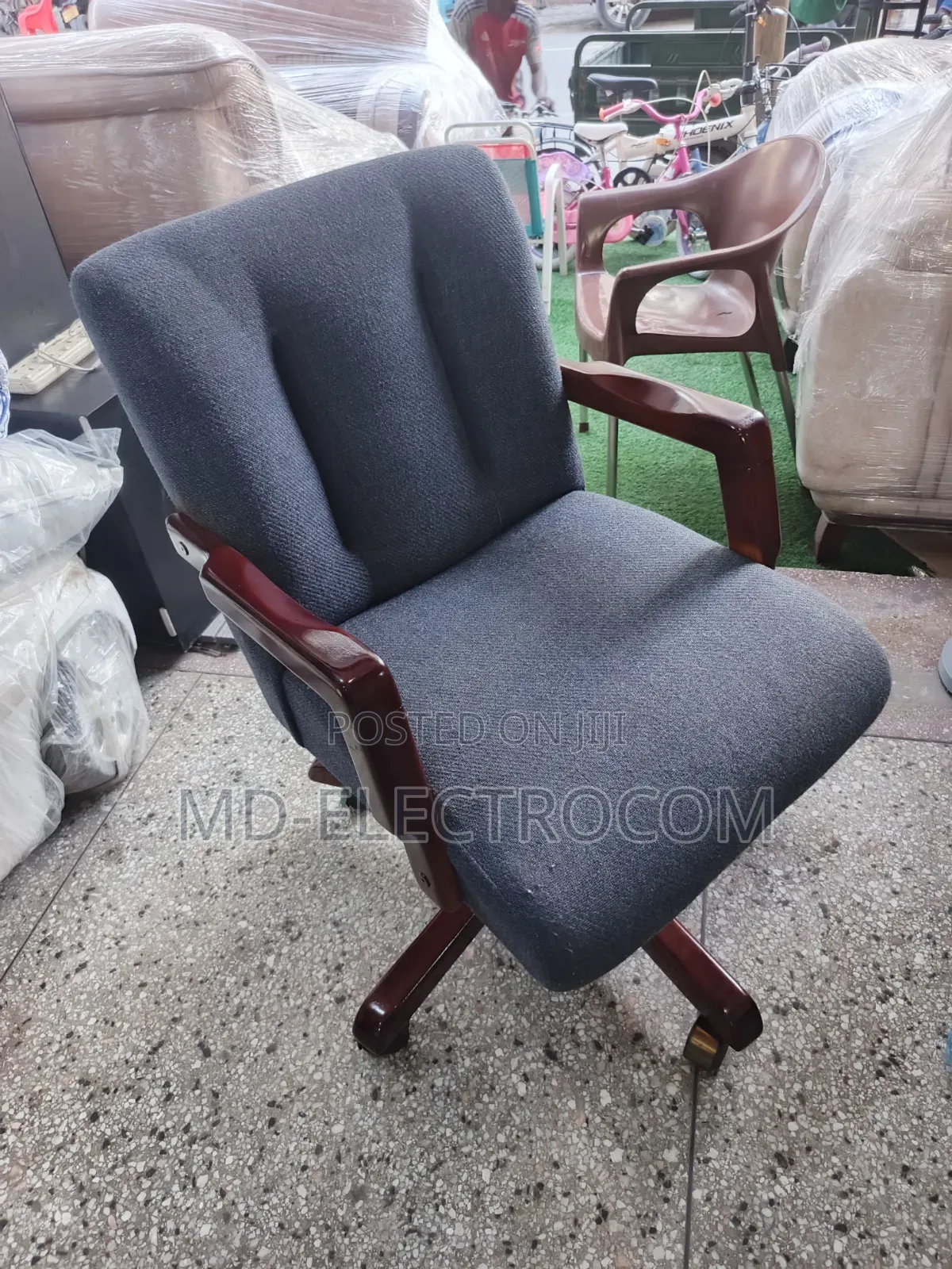 Dark Blue Upholstered Office Chair With Armrests Matching Five-Star