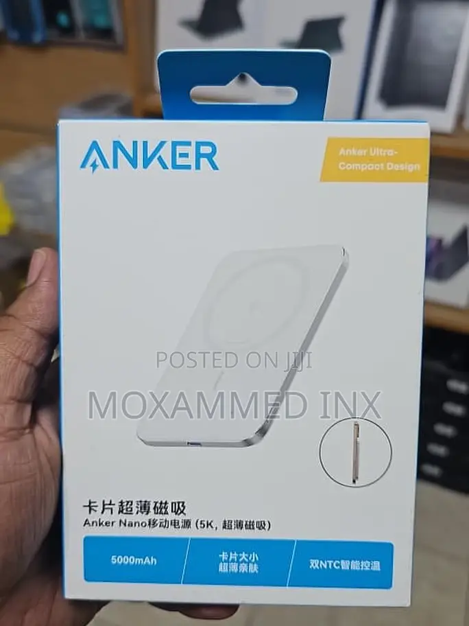 A1665 the Anker Nano Power Bank (5K, MagGo, Slim)