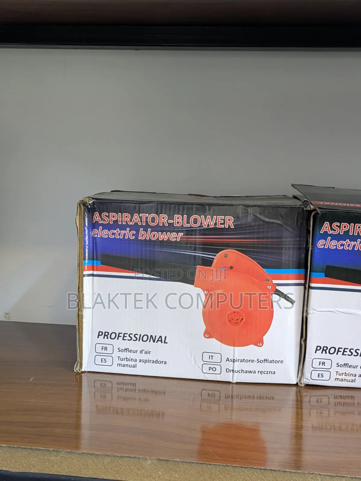 Vacuum and Air Blower