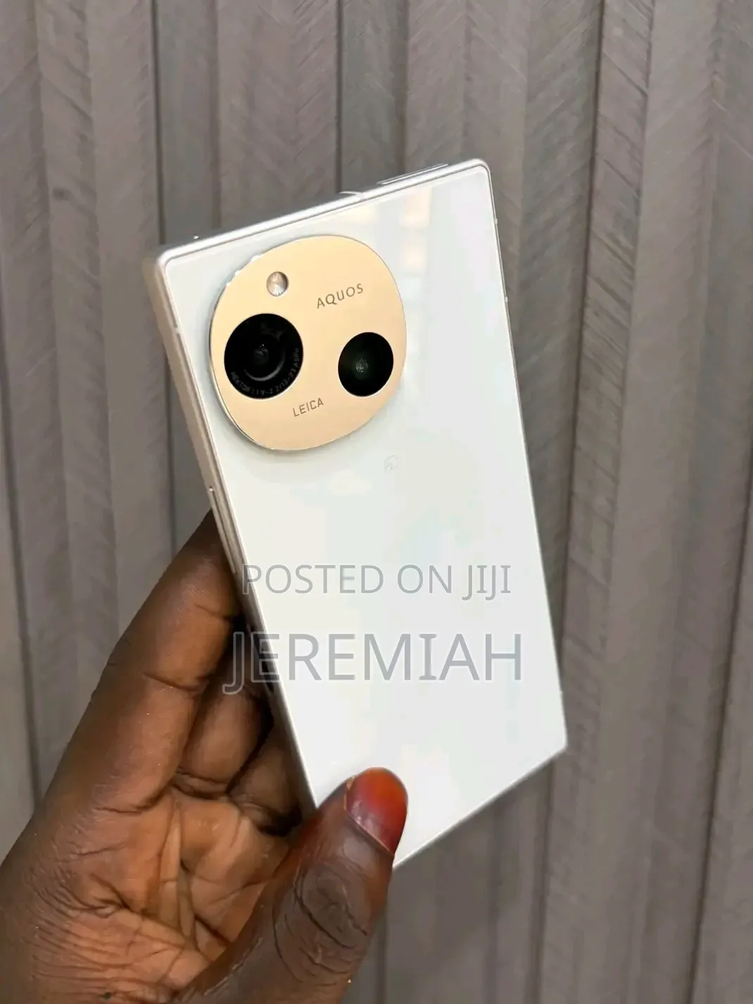 Sharp Aquos R8s pro 256 GB White