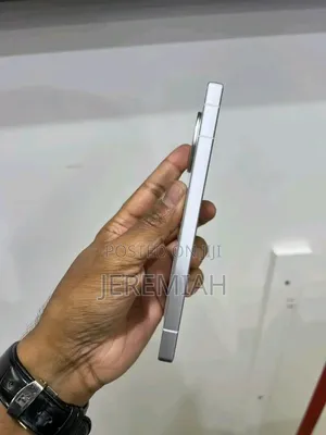 Sharp Aquos R8s pro 256 GB White
