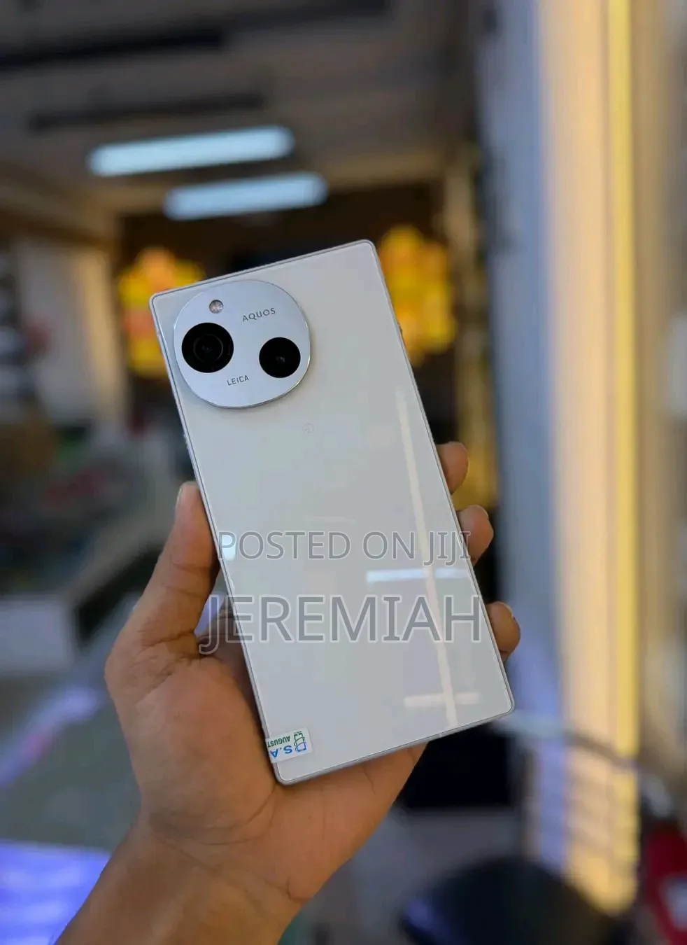 Sharp Aquos R8s pro 256 GB White