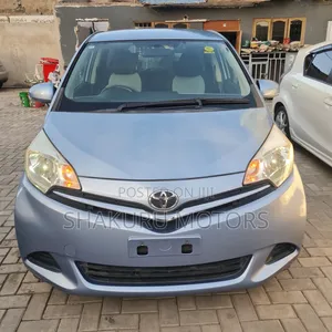Toyota Toyoace 2010 Blue