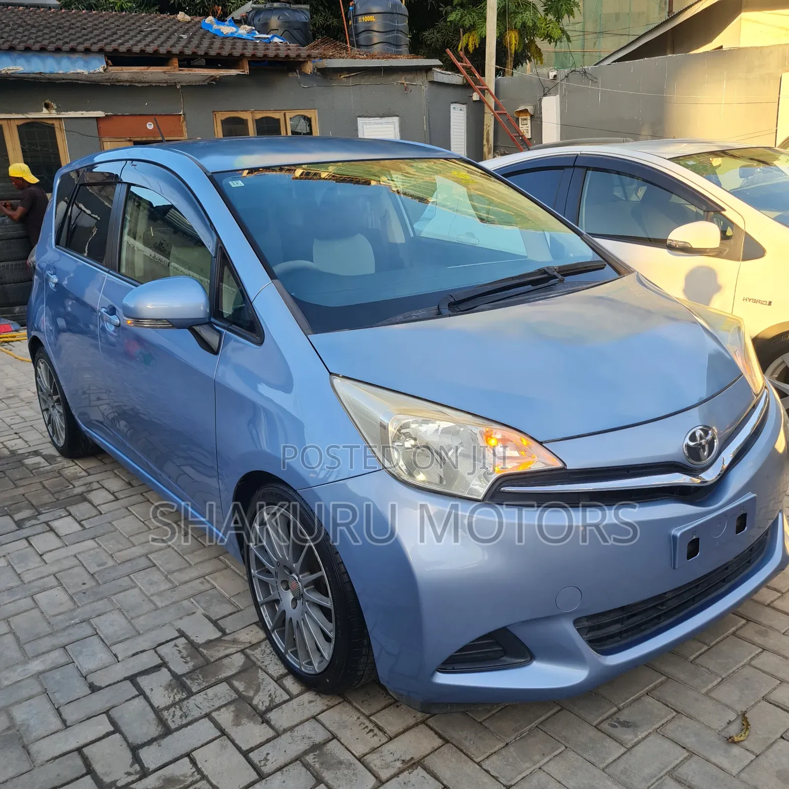 Toyota Toyoace 2010 Blue