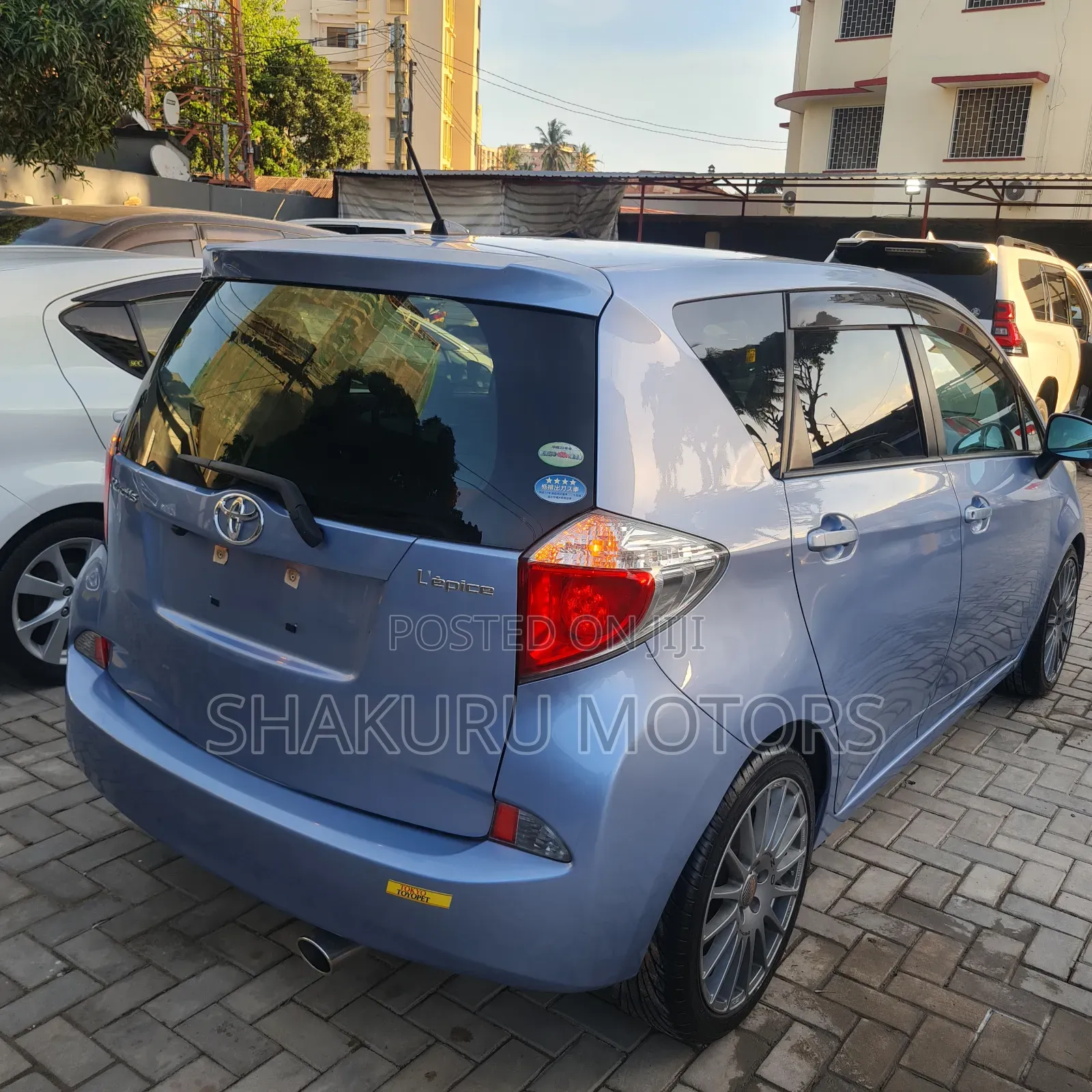 Toyota Toyoace 2010 Blue