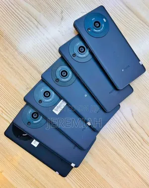 Sharp Aquos R8s pro 256 GB Black