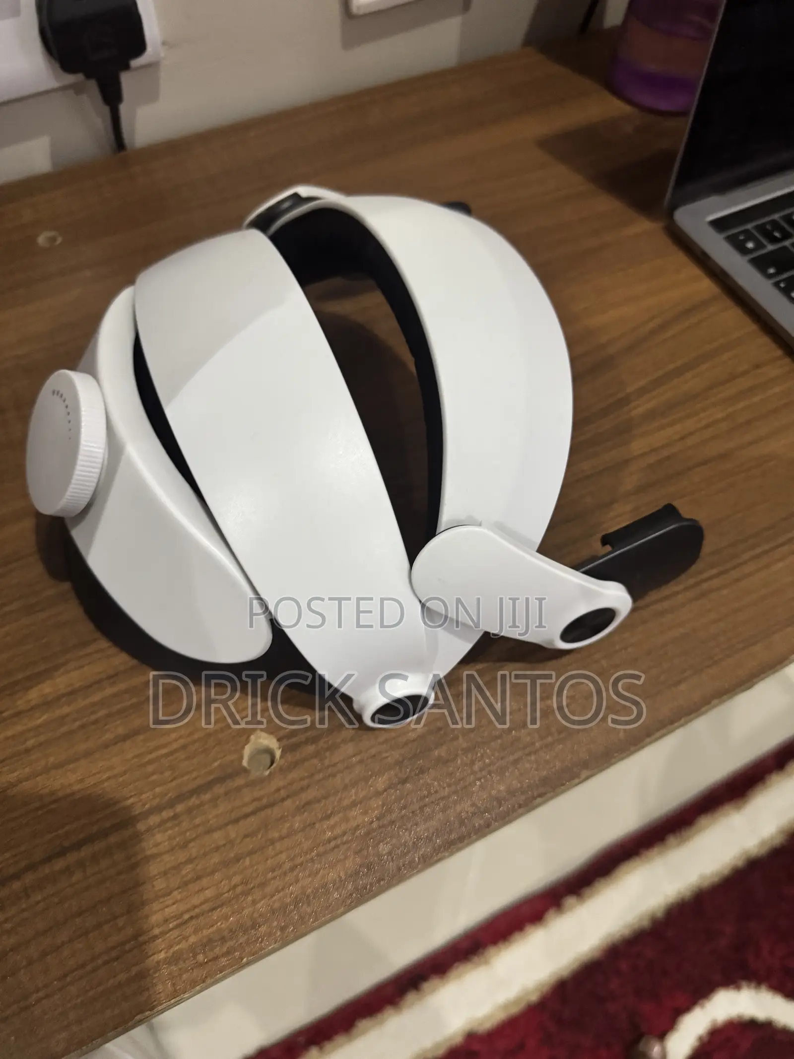 Meta Quest 3s Vr Game Headset Second Hand With Its Box and Extended