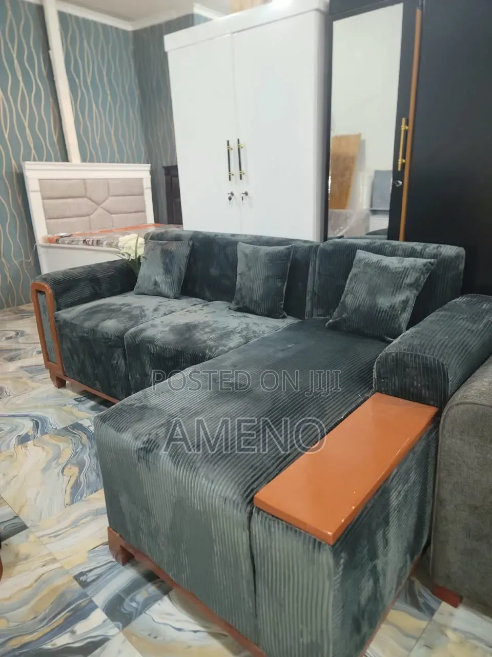 Sofa L Shape