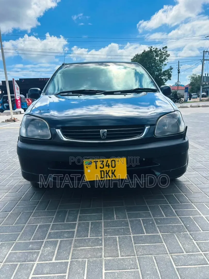 Toyota Raum 1.5 AWD 2004 Black