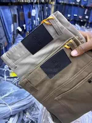 D/8 Chino Pants