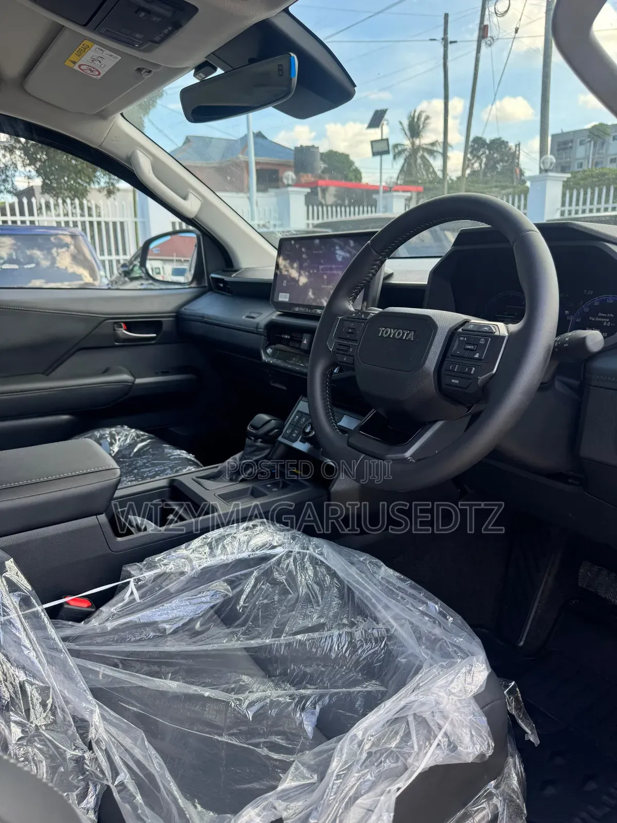 New Toyota Hilux 2026 Beige