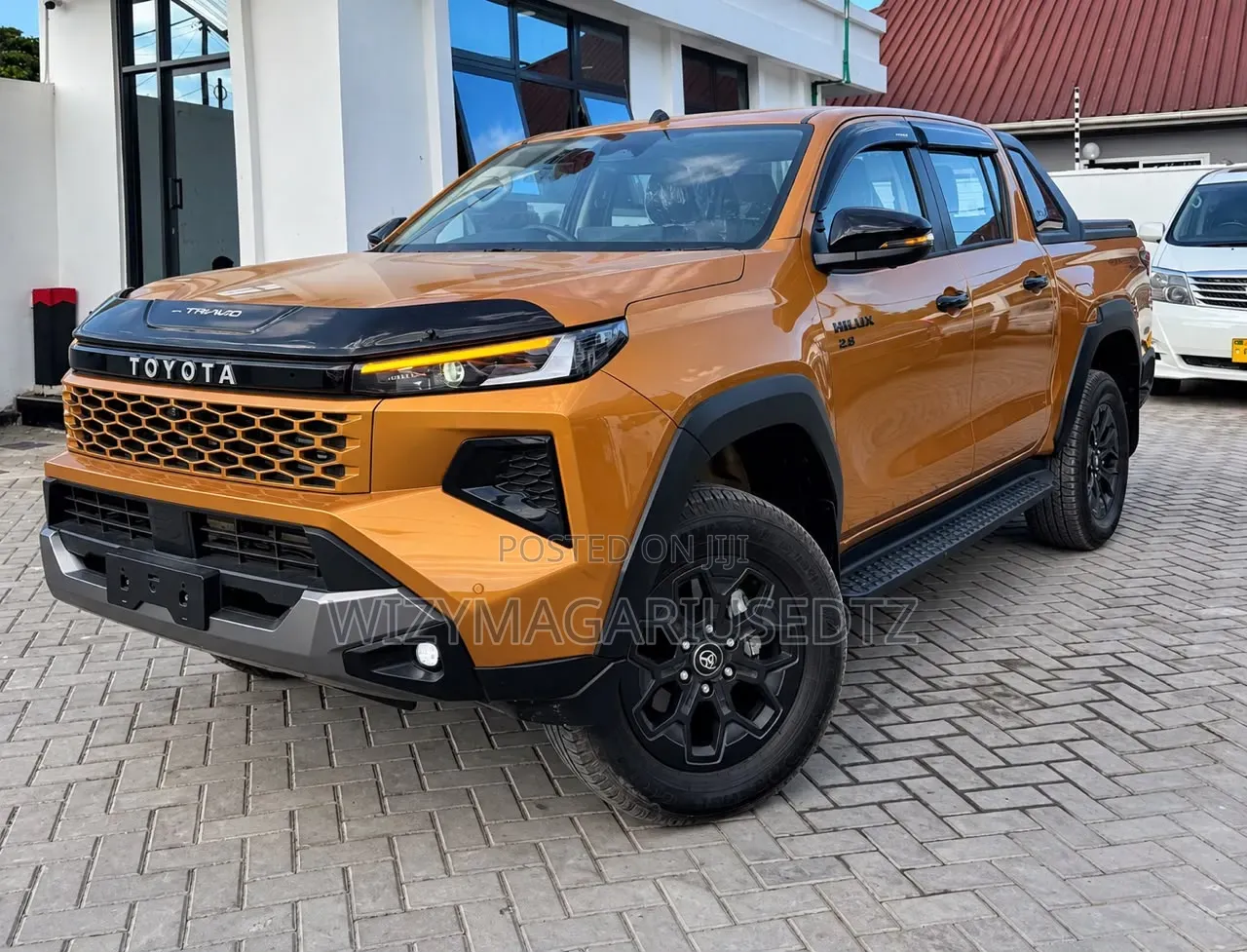 New Toyota Hilux 2026 Beige