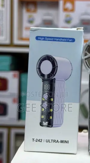 A T-242 Ultra-Mini High Speed Handheld Fan