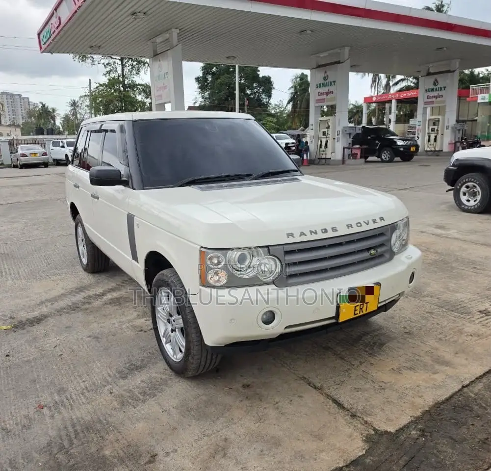 Land Rover Range Rover Vogue 2010 White