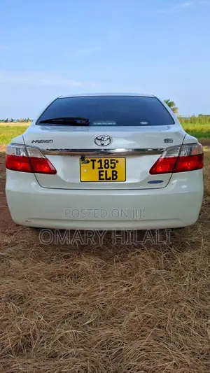 Toyota Premio 2008 White