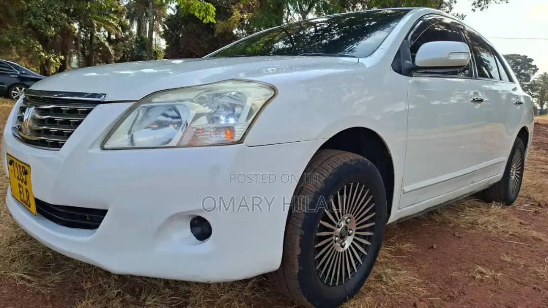 Toyota Premio 2008 White
