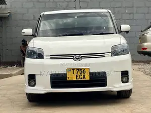 Toyota Corolla Rumion 2008 Pearl
