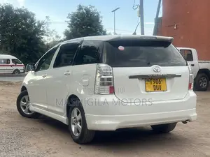 Toyota Wish 2003 White