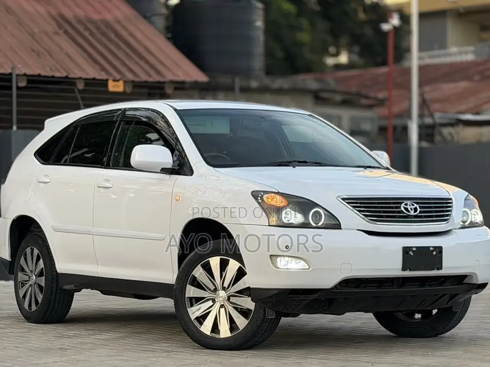 Toyota Harrier 2006 White