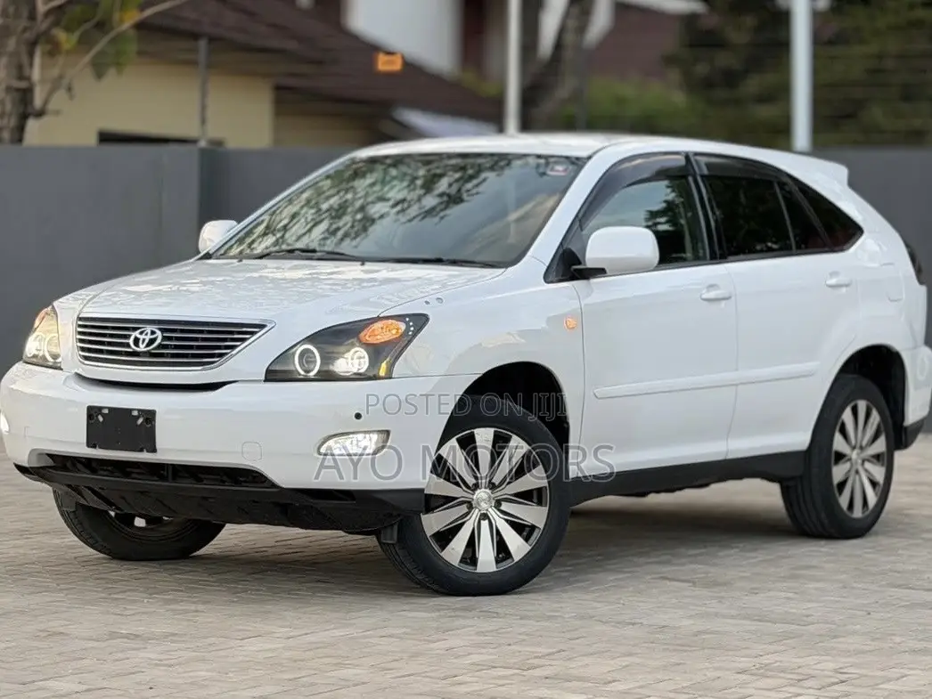 Toyota Harrier 2006 White