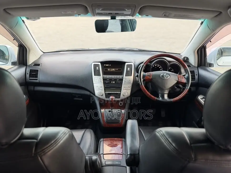 Toyota Harrier 2006 White