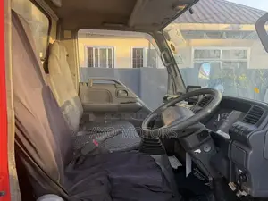 Isuzu Truck