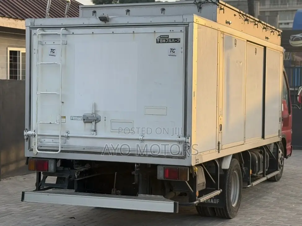 Isuzu Truck