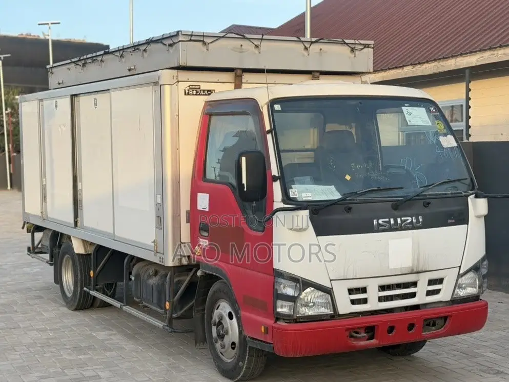 Isuzu Truck