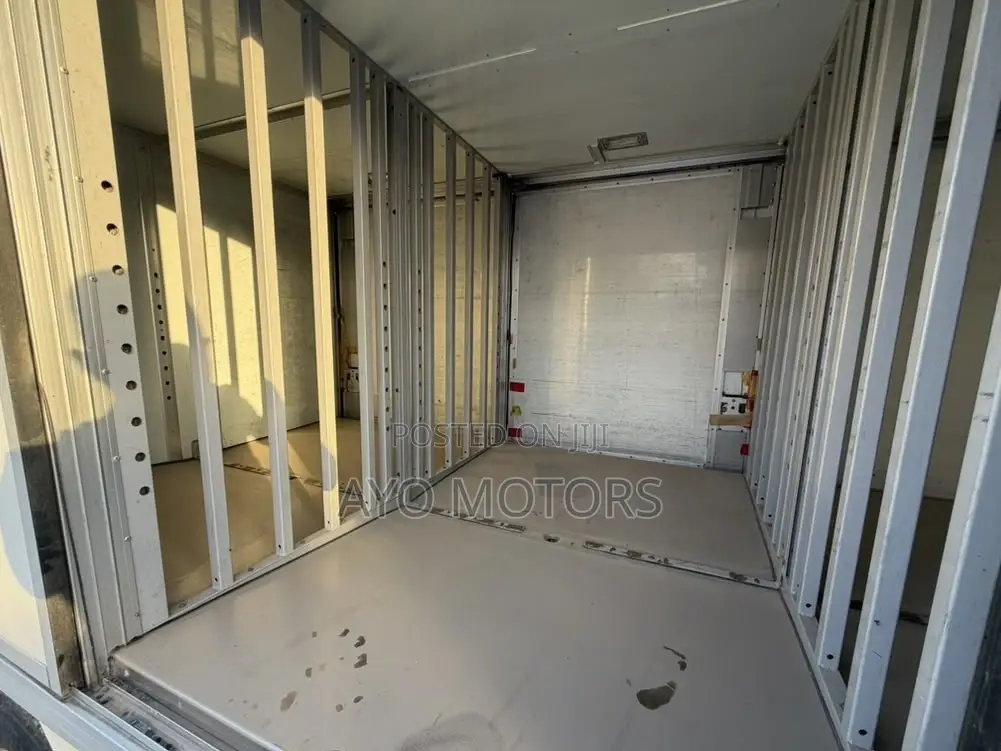 Isuzu Truck