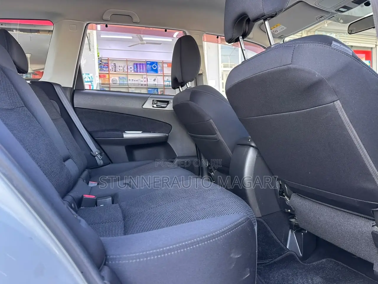 Subaru Forester 2011 Pearl