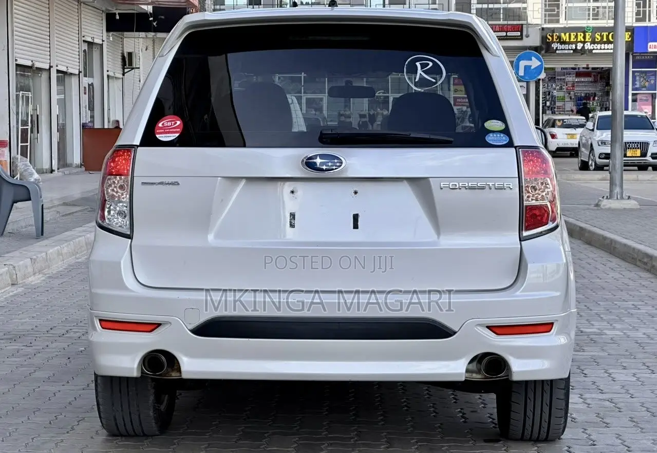 Subaru Forester 2011 White