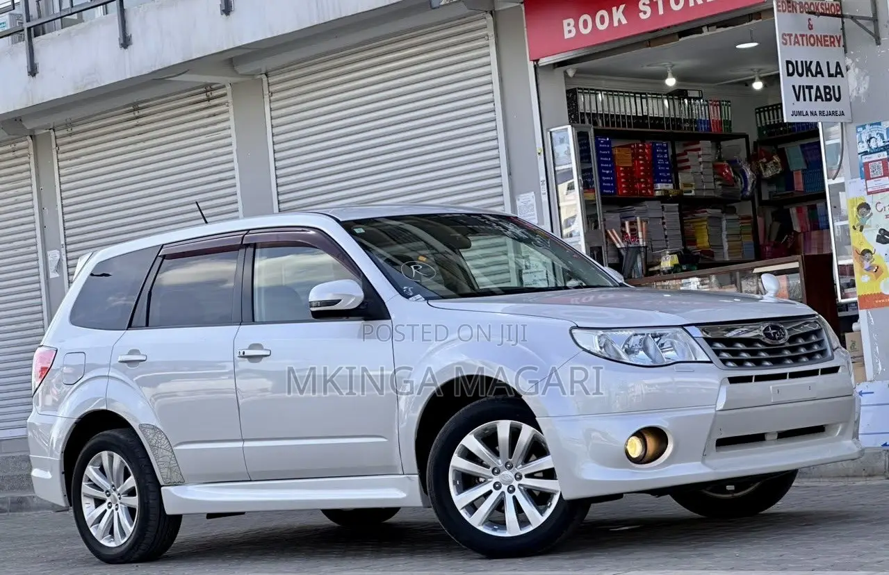 Subaru Forester 2011 White