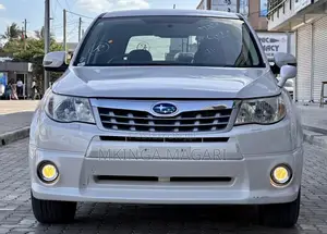 Subaru Forester 2011 White