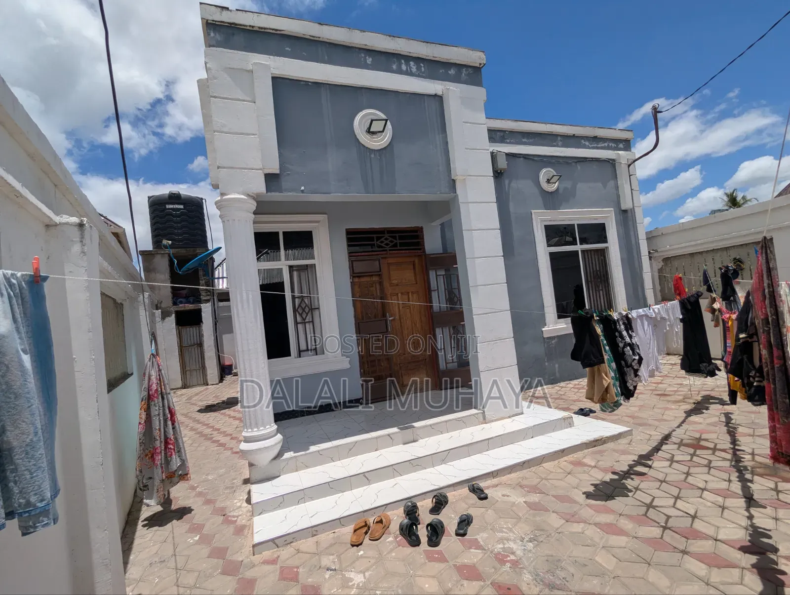 2bdrm House in Njia 4, Kitunda for sale