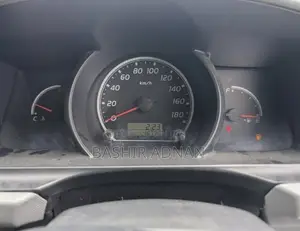 Toyota HiAce 2012 Silver