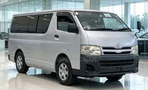 Toyota HiAce 2010 Silver