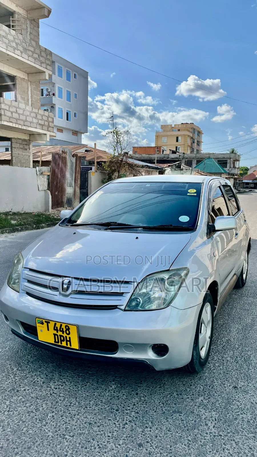 Toyota IST 2004 Silver
