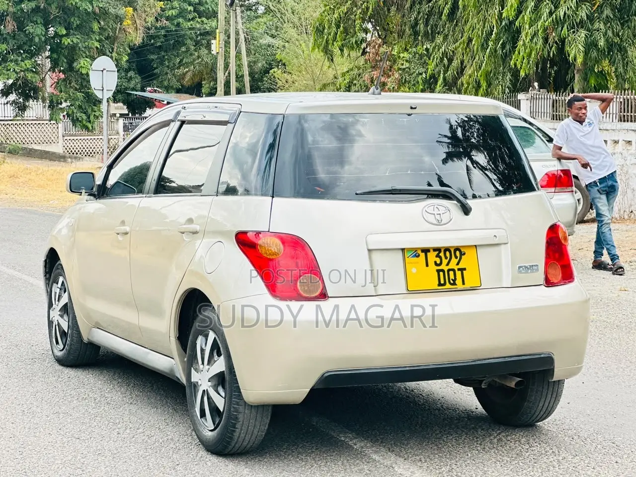 Toyota IST 2005 Silver
