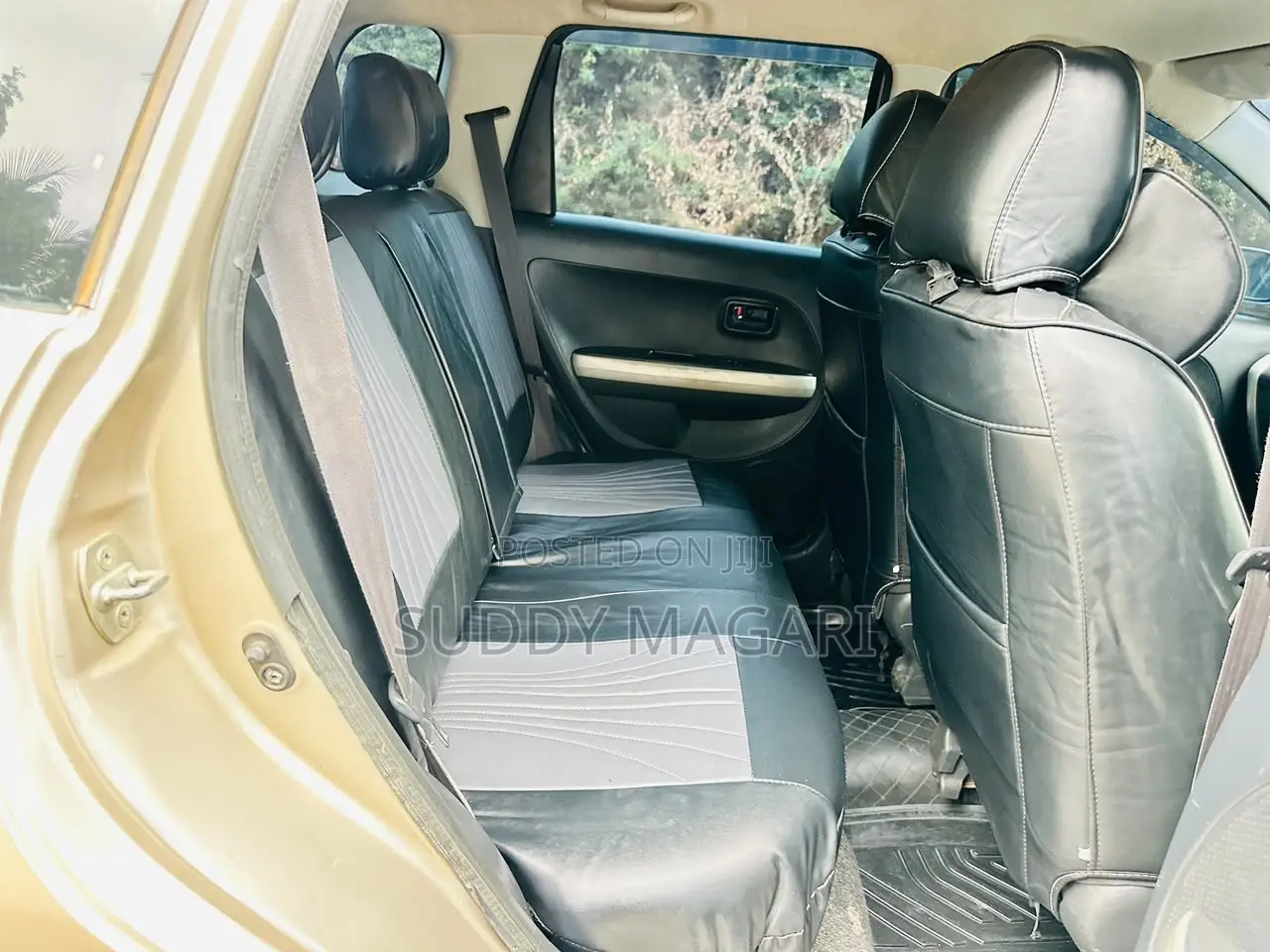 Toyota IST 2005 Silver