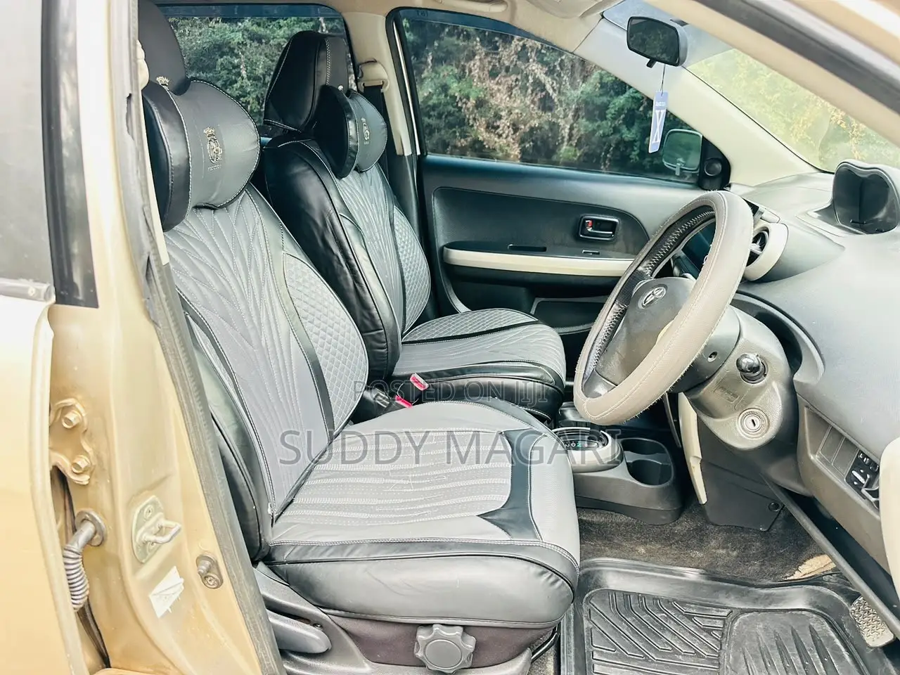 Toyota IST 2005 Silver