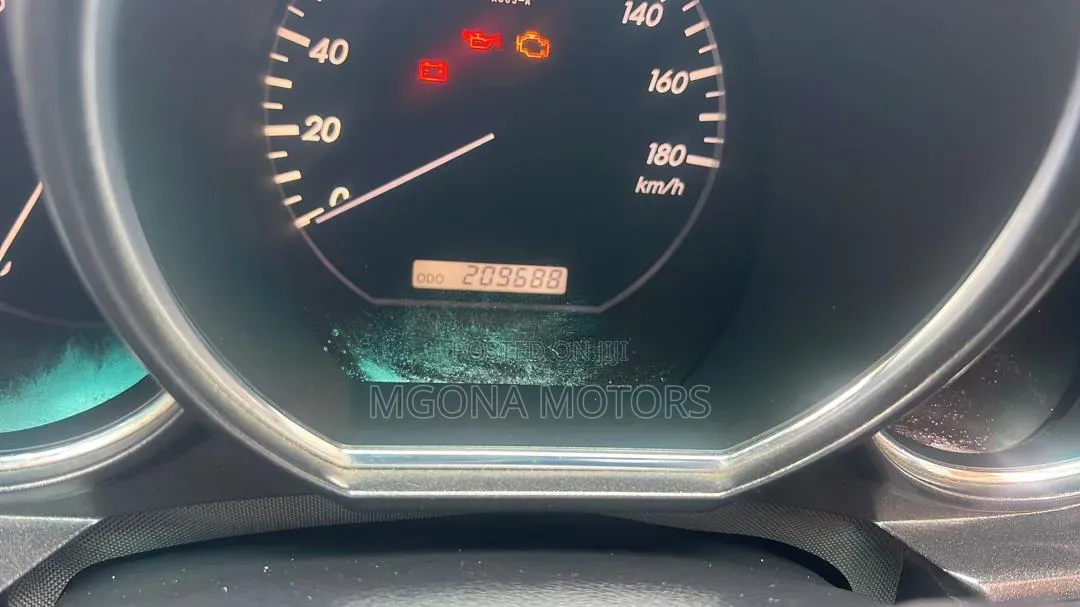 Toyota Harrier 2005 Silver