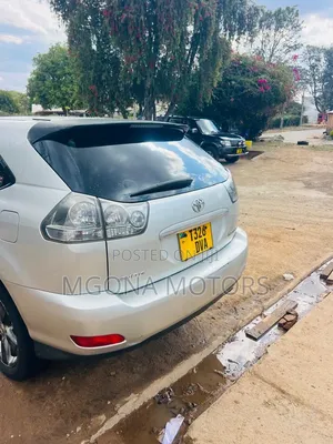 Toyota Harrier 2005 Silver