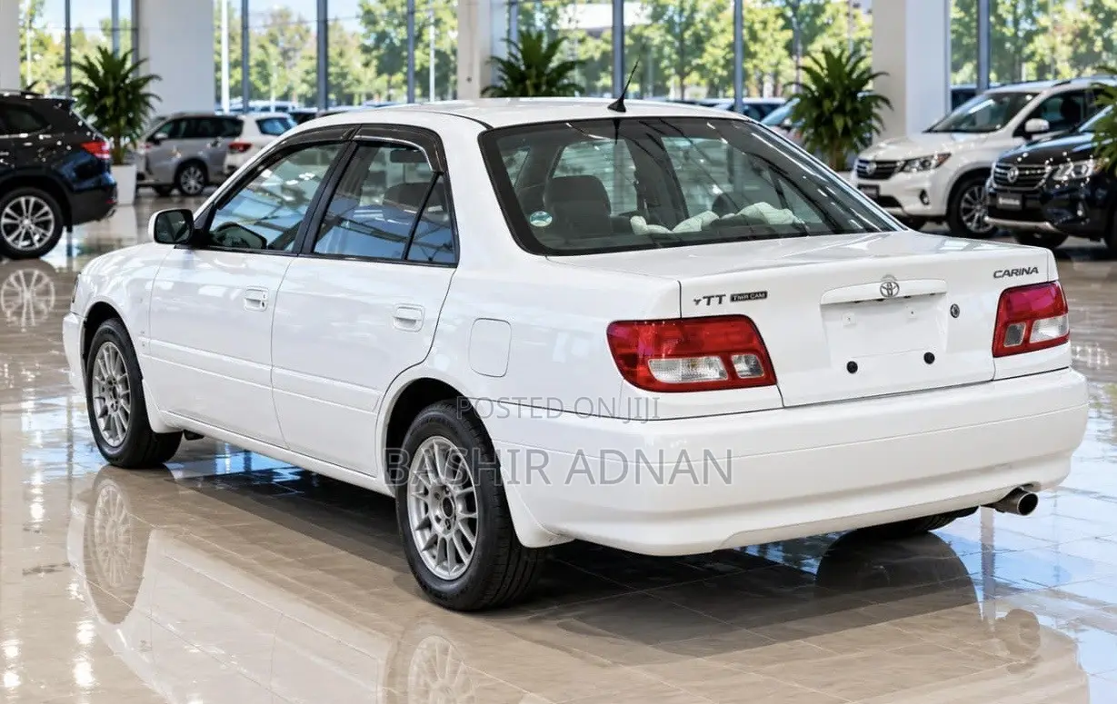Toyota Carina 1.8 FWD Sedan 2000 White
