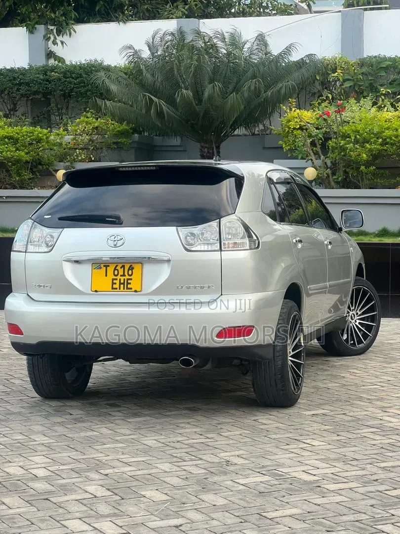 Toyota Harrier 2006 Silver