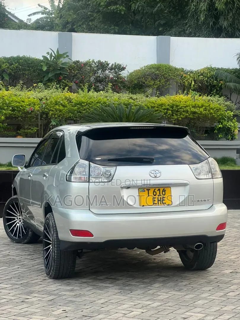 Toyota Harrier 2006 Silver