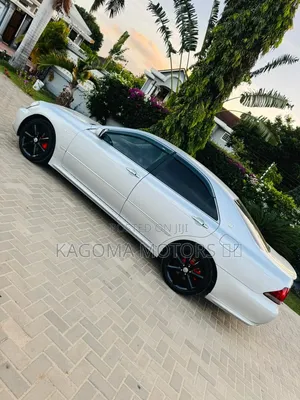 Toyota Crown Royale 2005 Silver