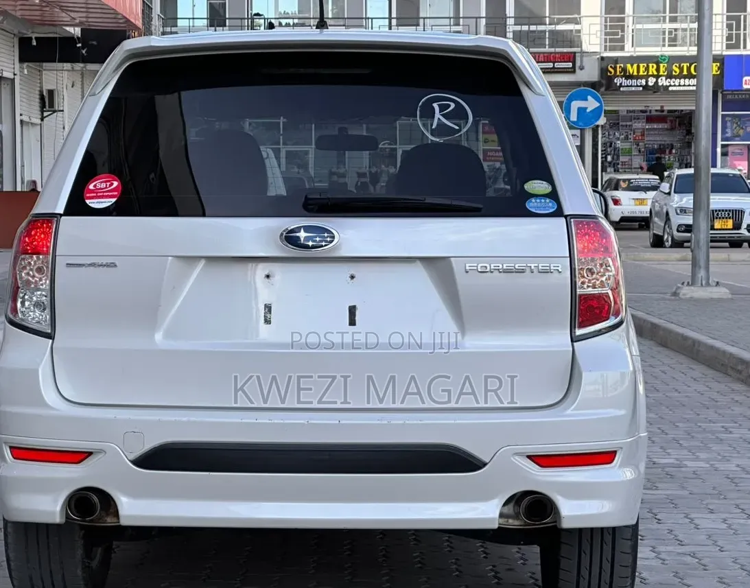 Subaru Forester 2011 White