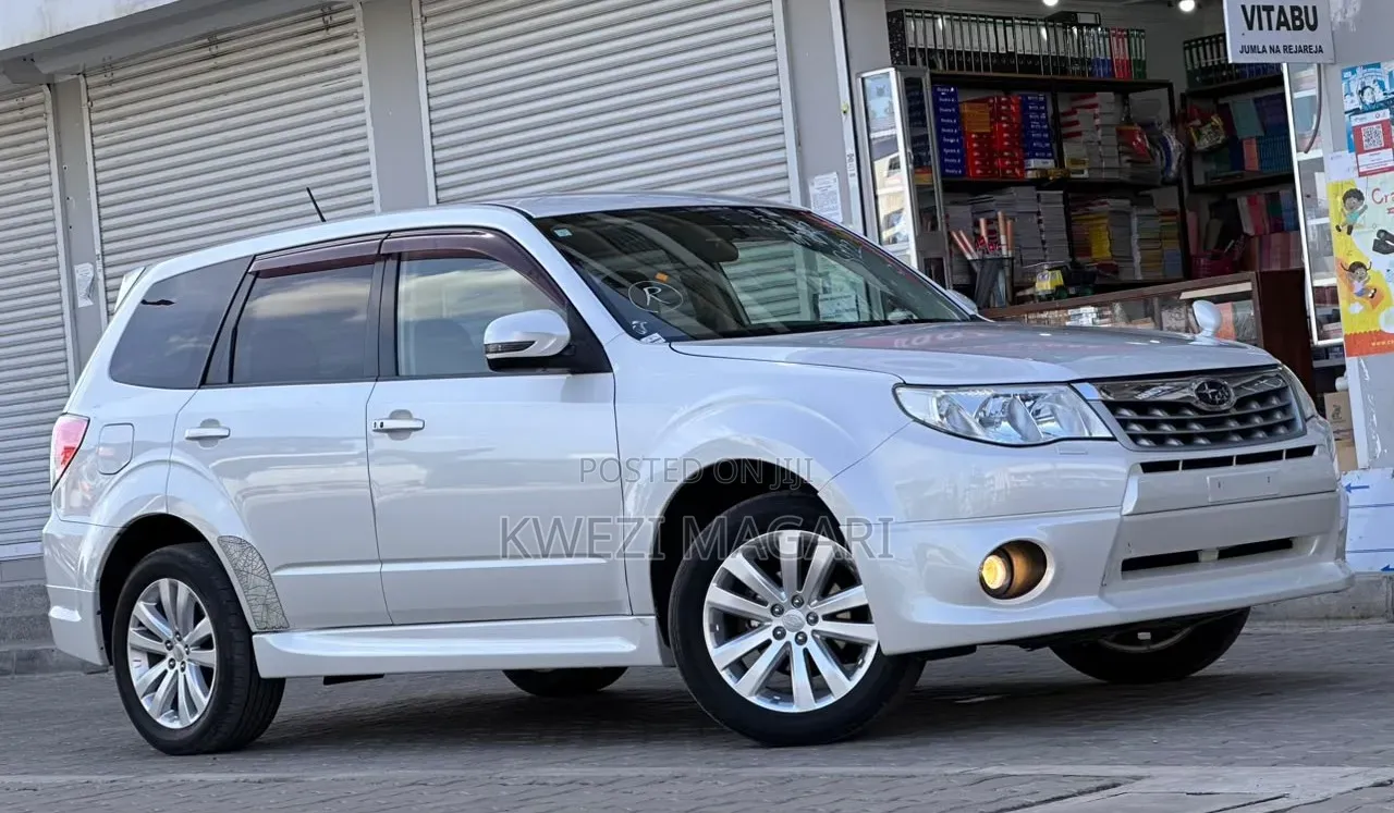 Subaru Forester 2011 White